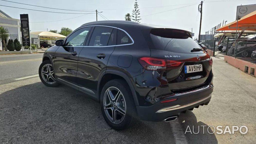 Mercedes-Benz Classe GLA 180 AMG Line Aut. de 2022