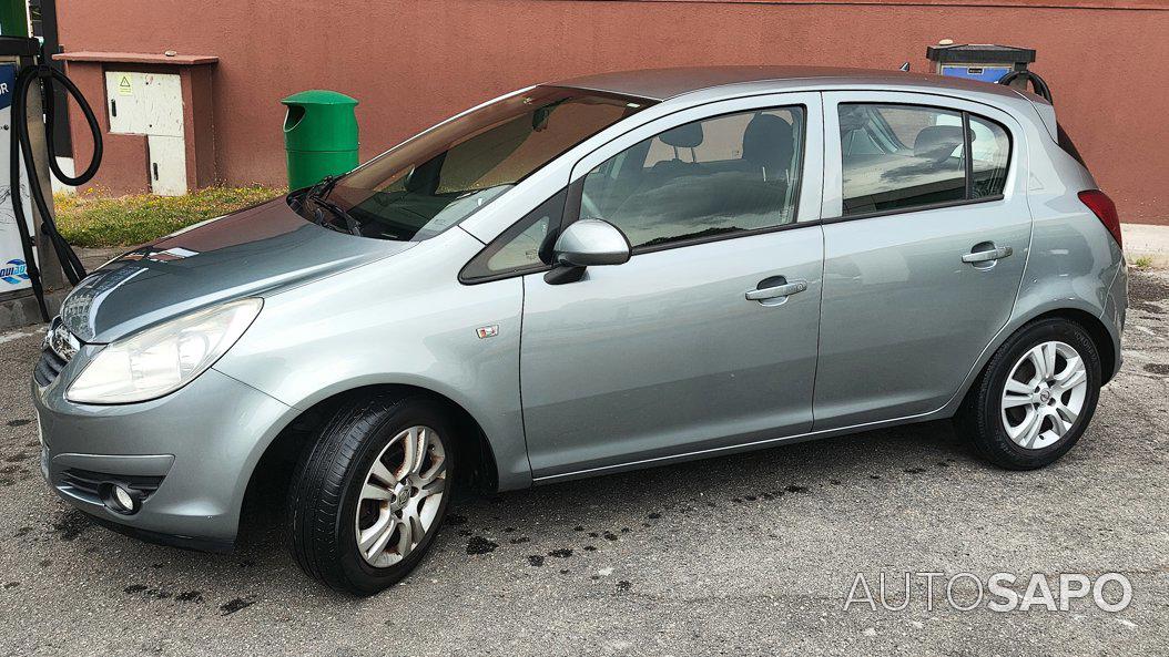 Opel Corsa 1.2 16V Enjoy de 2010