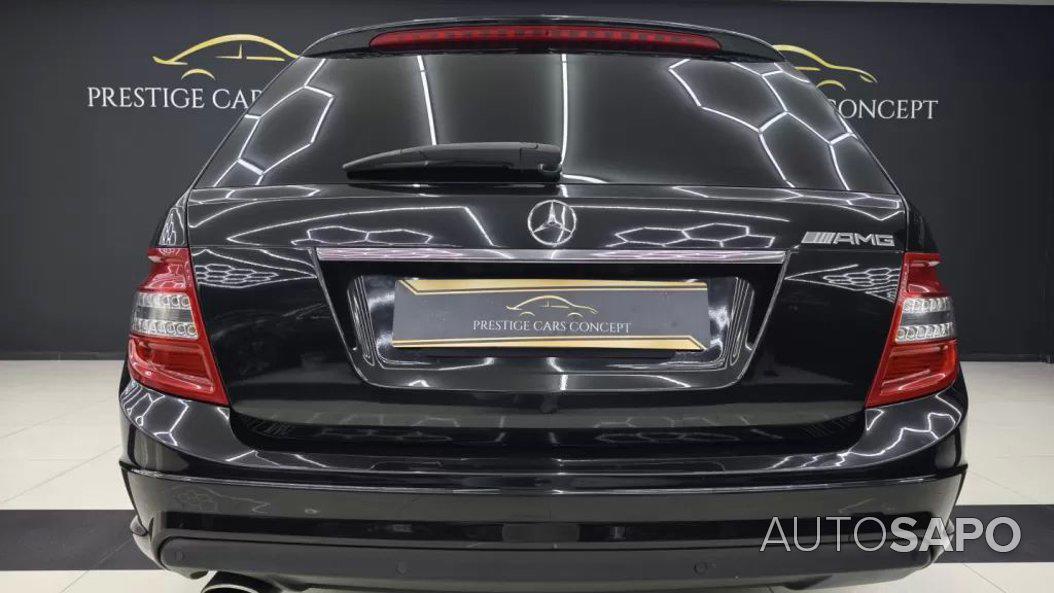 Mercedes-Benz Classe C 220 BlueTEC AMG Line de 2010