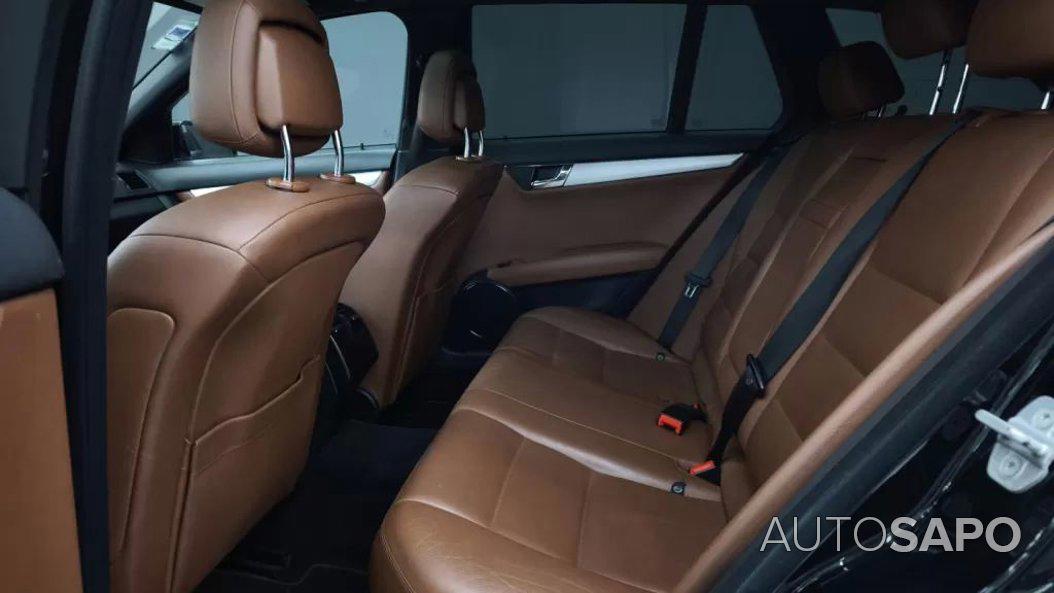 Mercedes-Benz Classe C 220 BlueTEC AMG Line de 2010