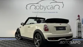 MINI Cabrio de 2014