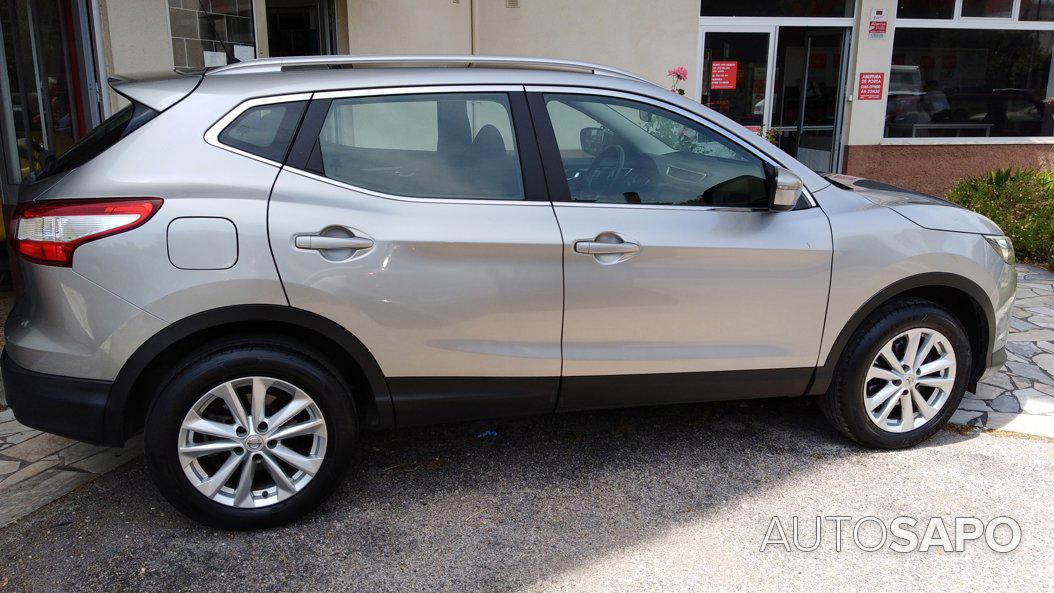 Nissan Qashqai 1.5 dCi Acenta C/Barras de Tejadilho de 2017