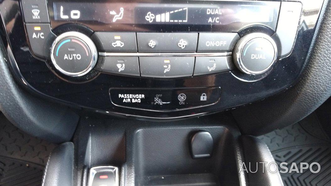 Nissan Qashqai 1.5 dCi Acenta C/Barras de Tejadilho de 2017