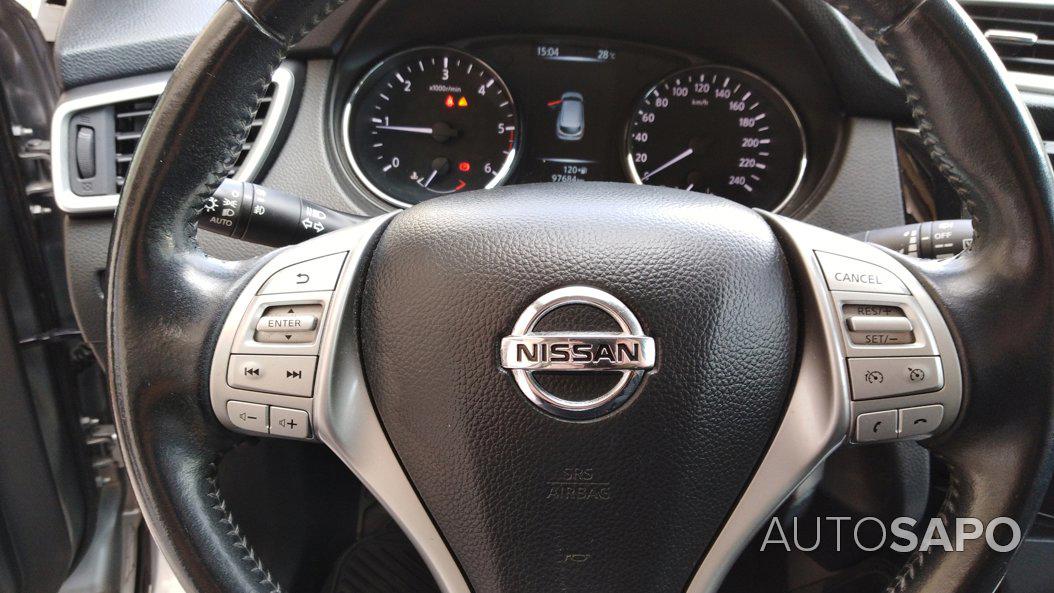 Nissan Qashqai 1.5 dCi Acenta C/Barras de Tejadilho de 2017