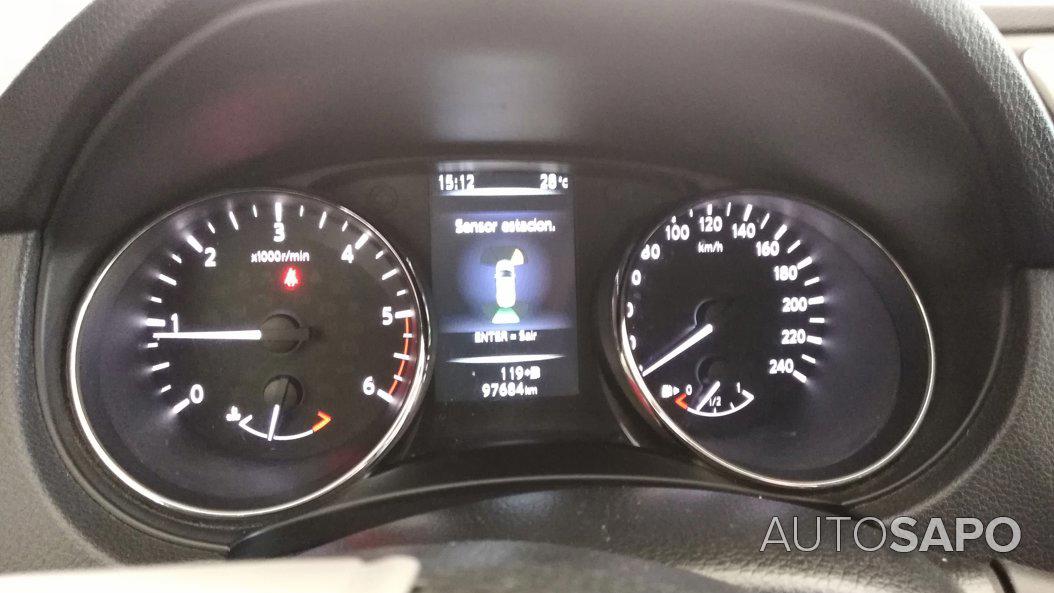 Nissan Qashqai 1.5 dCi Acenta C/Barras de Tejadilho de 2017
