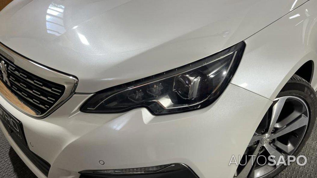 Peugeot 308 1.5 BlueHDi Allure Pack EAT8 de 2019