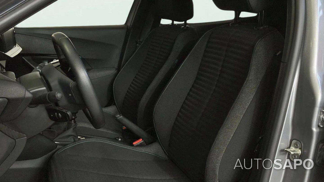 Peugeot 2008 1.2 PureTech Active Pack de 2023