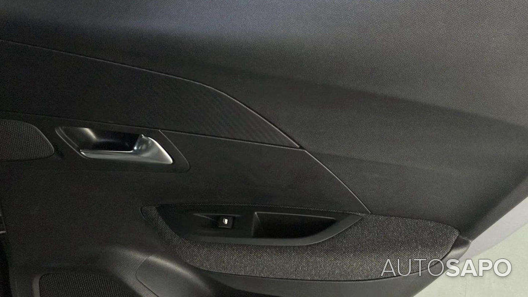 Peugeot 2008 1.2 PureTech Active Pack de 2023