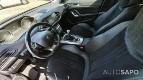 Peugeot 308 1.2 PureTech Allure de 2019