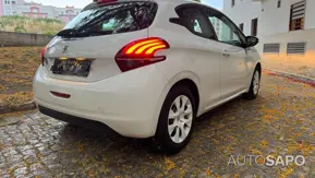 Peugeot 208 1.2 PureTech Active de 2016