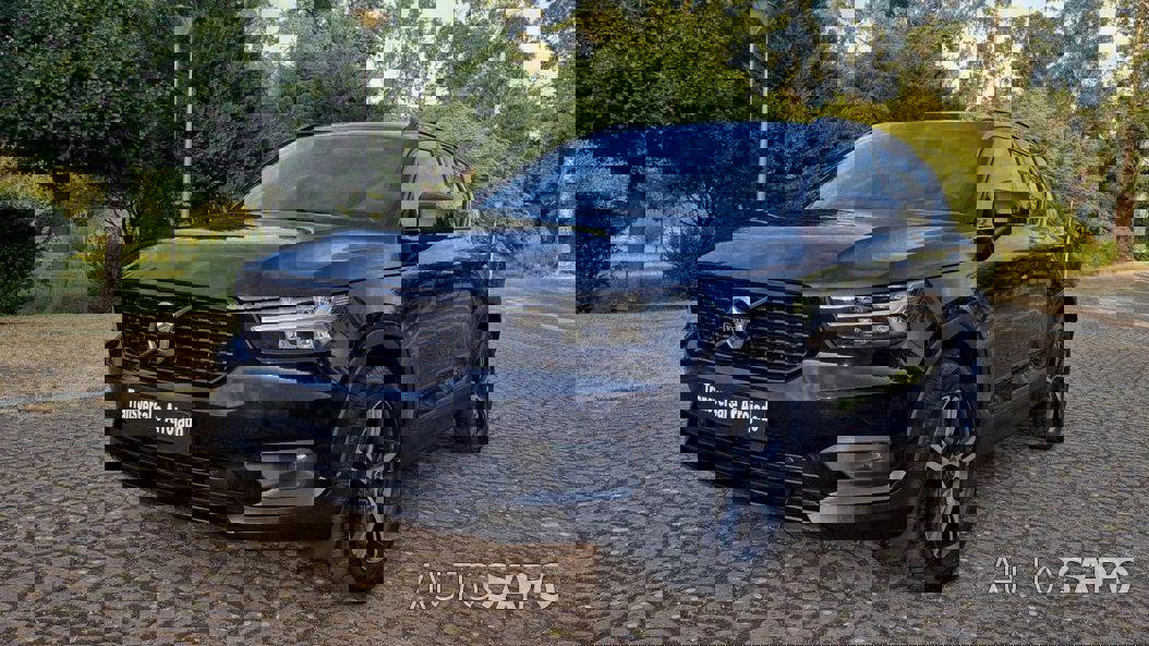 Volvo XC40 1.5 T2 R-Design Geartronic de 2021