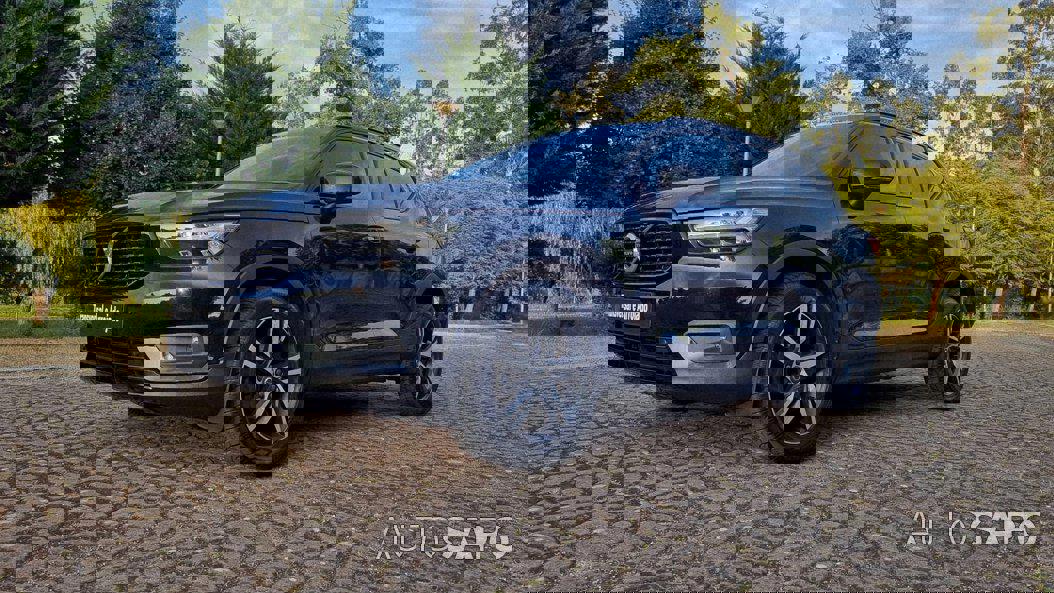 Volvo XC40 1.5 T2 R-Design Geartronic de 2021