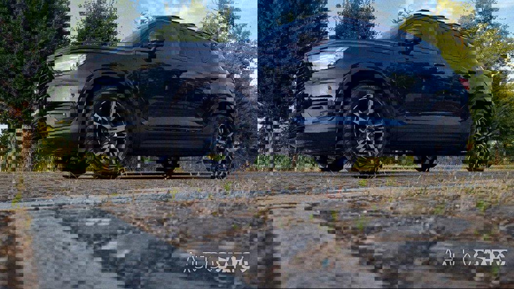 Volvo XC40 1.5 T2 R-Design Geartronic de 2021