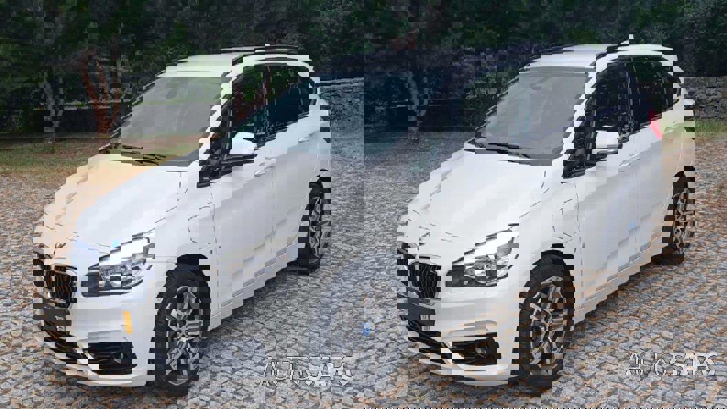 BMW Série 2 Active Tourer 225 xe Line Sport de 2017