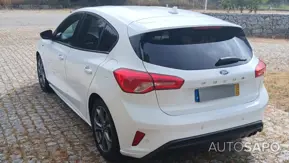 Ford Focus 1.0 EcoBoost ST-Line de 2020