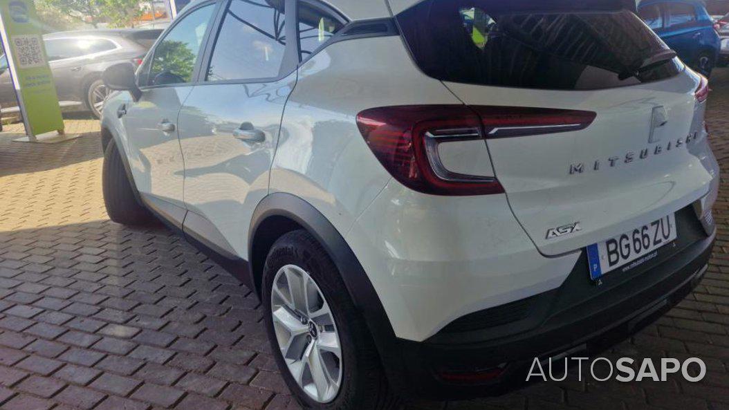 Mitsubishi ASX 1.0 MPI-T 6MT Invite de 2024