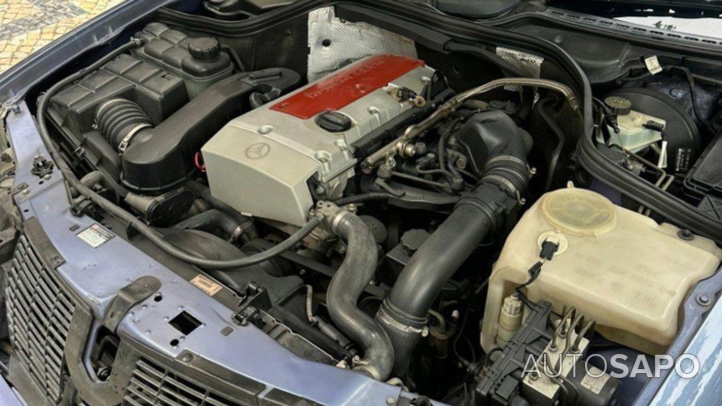 Mercedes-Benz Classe CLK de 2000