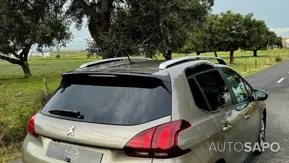 Peugeot 2008 1.6 BlueHDi Style de 2017