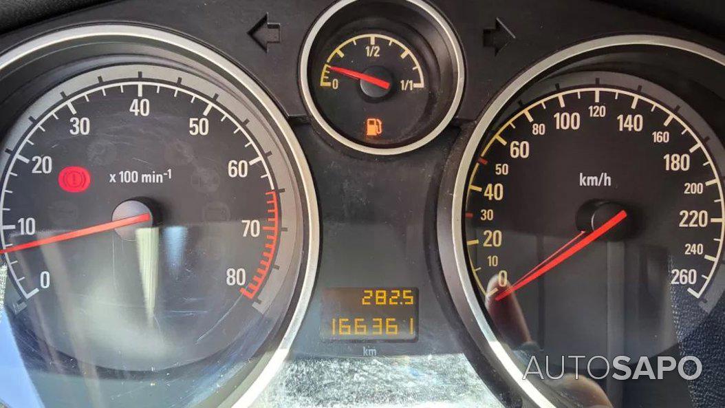 Opel Astra 1.4 Enjoy de 2006