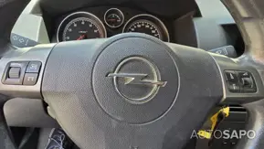 Opel Astra 1.4 Enjoy de 2006