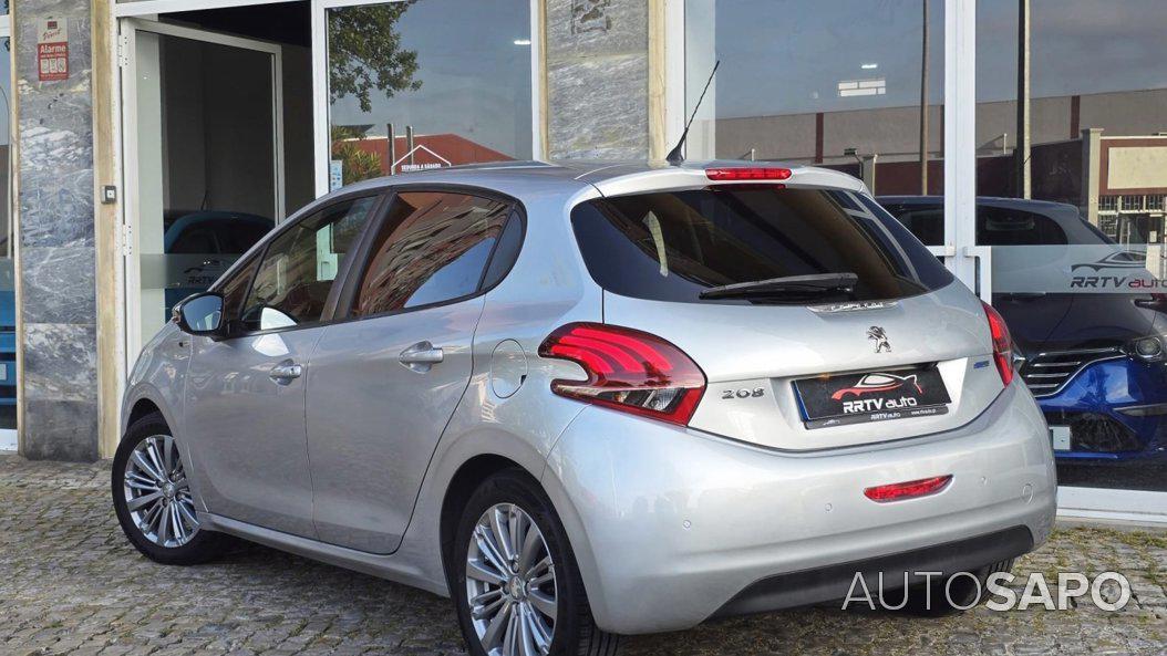 Peugeot 208 1.2 PureTech Style de 2017