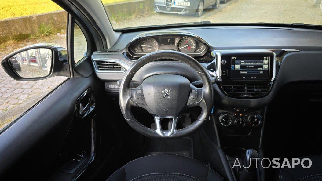 Peugeot 208 1.2 PureTech Style de 2017