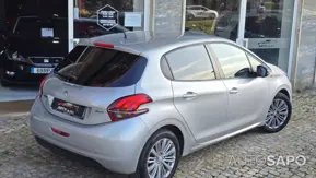 Peugeot 208 1.2 PureTech Style de 2017