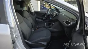 Peugeot 208 1.2 PureTech Style de 2017
