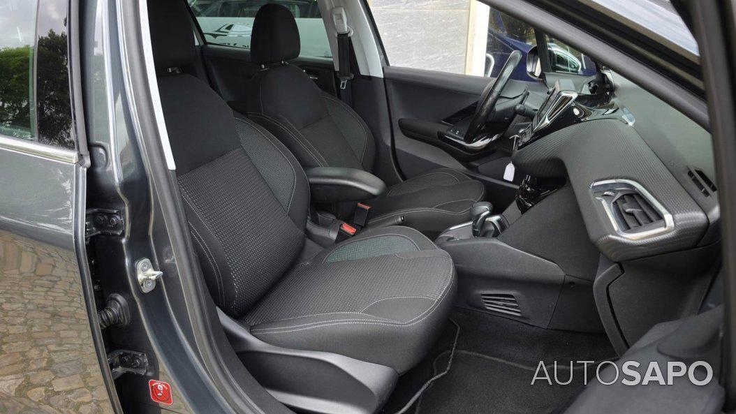 Peugeot 208 de 2017