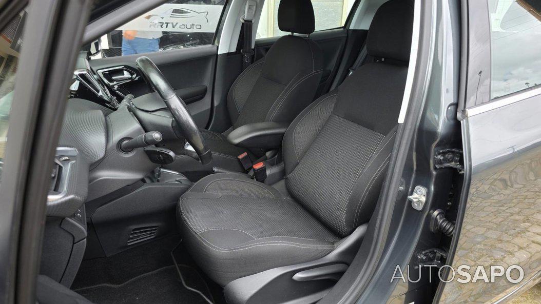 Peugeot 208 de 2017