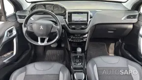 Peugeot 2008 1.2 PureTech Allure EAT6 de 2019