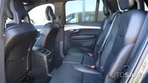 Volvo XC90 2.0 T8 PHEV Momentum Plus AWD de 2020