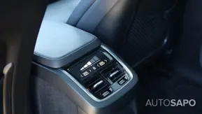 Volvo XC90 2.0 T8 PHEV Momentum Plus AWD de 2020
