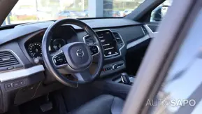 Volvo XC90 2.0 T8 PHEV Momentum Plus AWD de 2020