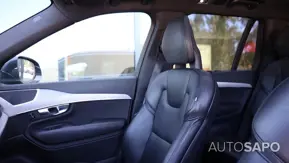Volvo XC90 2.0 T8 PHEV Momentum Plus AWD de 2020