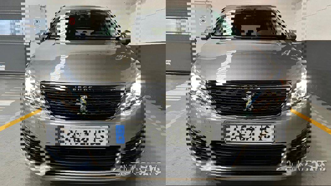 Peugeot 308 1.2 PureTech Style de 2021