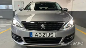 Peugeot 308 1.2 PureTech Style de 2021