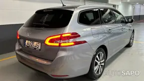 Peugeot 308 1.2 PureTech Style de 2021
