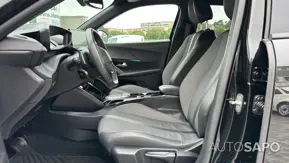 Peugeot 2008 1.2 PureTech Allure Pack EAT8 de 2023