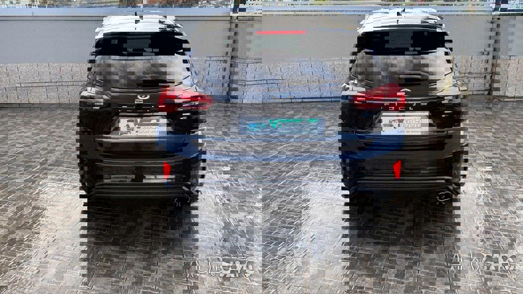 Ford Focus 1.0 EcoBoost MHEV ST-Line de 2024
