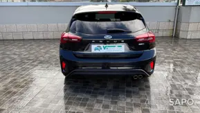 Ford Focus 1.0 EcoBoost MHEV ST-Line de 2024
