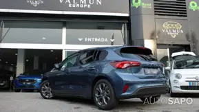 Ford Focus 1.5 TDCi EcoBlue ST-Line Aut. de 2022