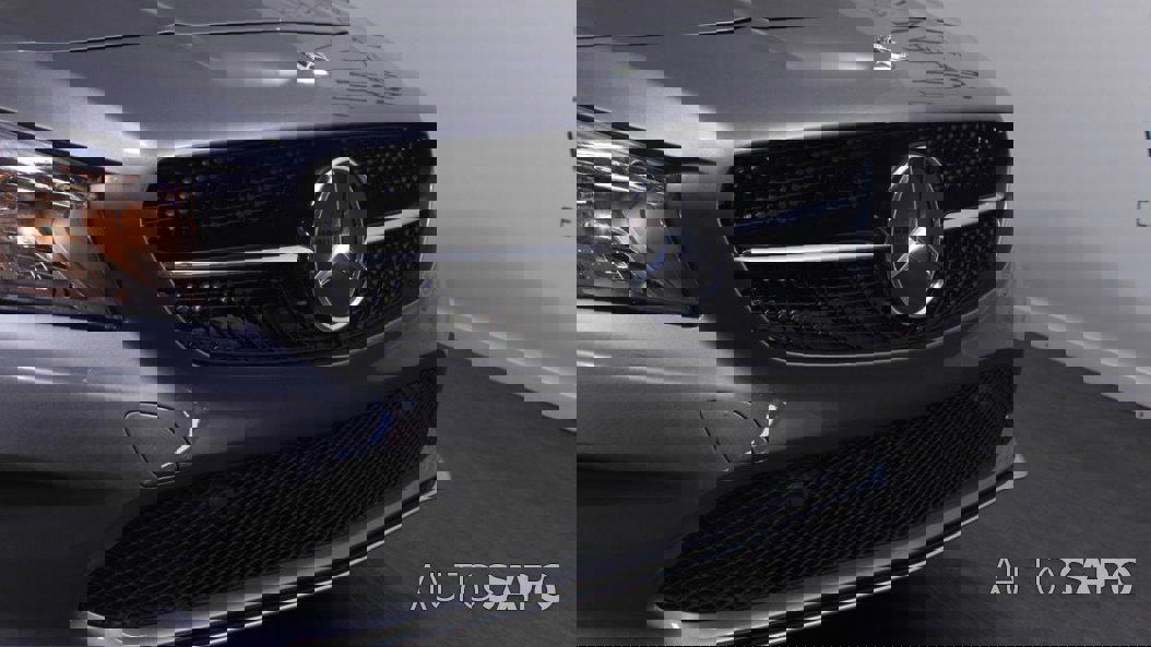 Mercedes-Benz Classe CLA 200 d Shooting Brake AMG Line de 2018