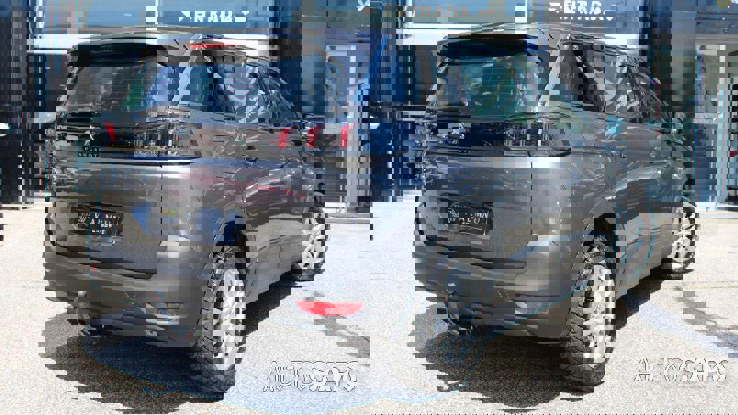 Peugeot 5008 1.2 PureTech Active de 2021