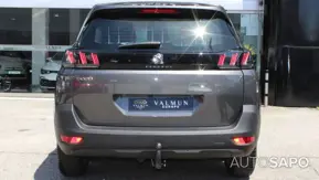 Peugeot 5008 1.2 PureTech Active de 2021