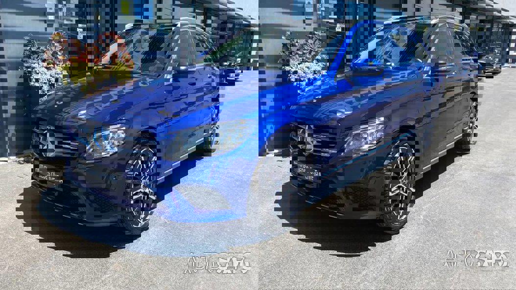 Mercedes-Benz Classe C 300 de Avantgarde de 2020