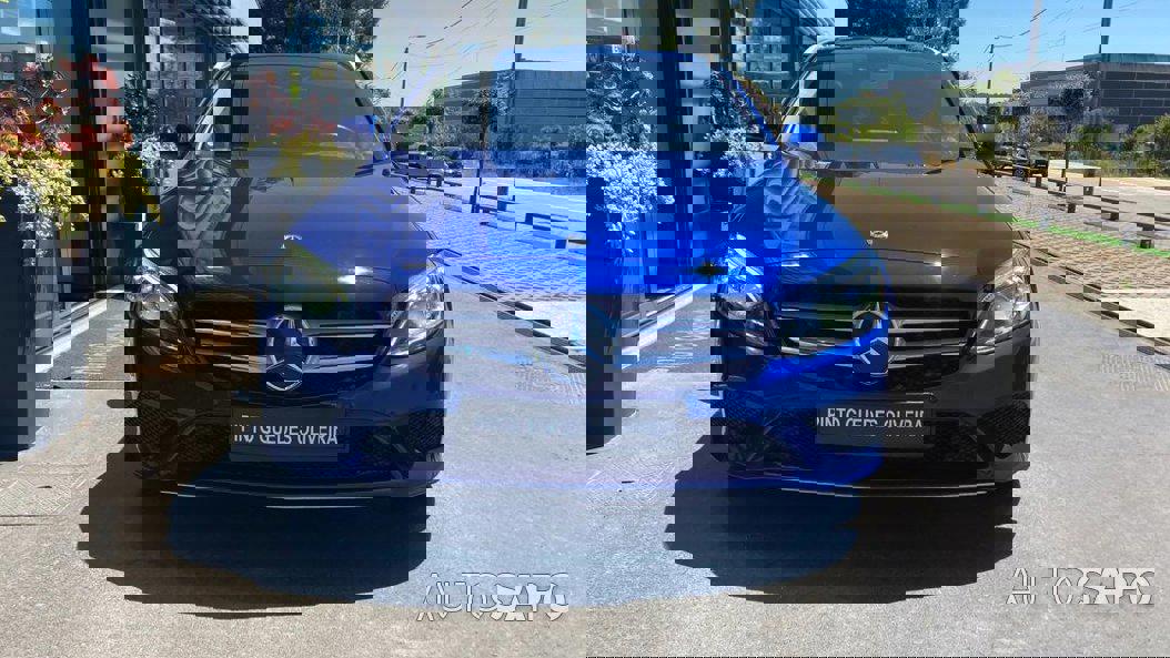 Mercedes-Benz Classe C 300 de Avantgarde de 2020