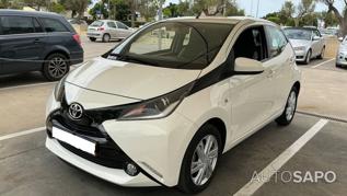 Toyota Aygo 1.0 X-Play+X-Touch de 2016