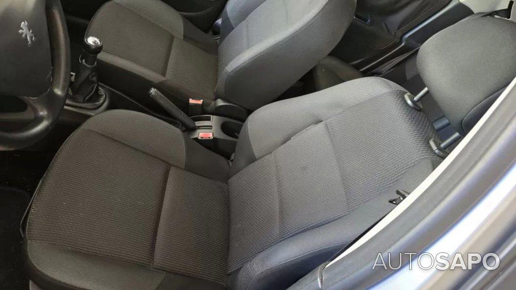 Peugeot 207 1.4 16V Trendy de 2009