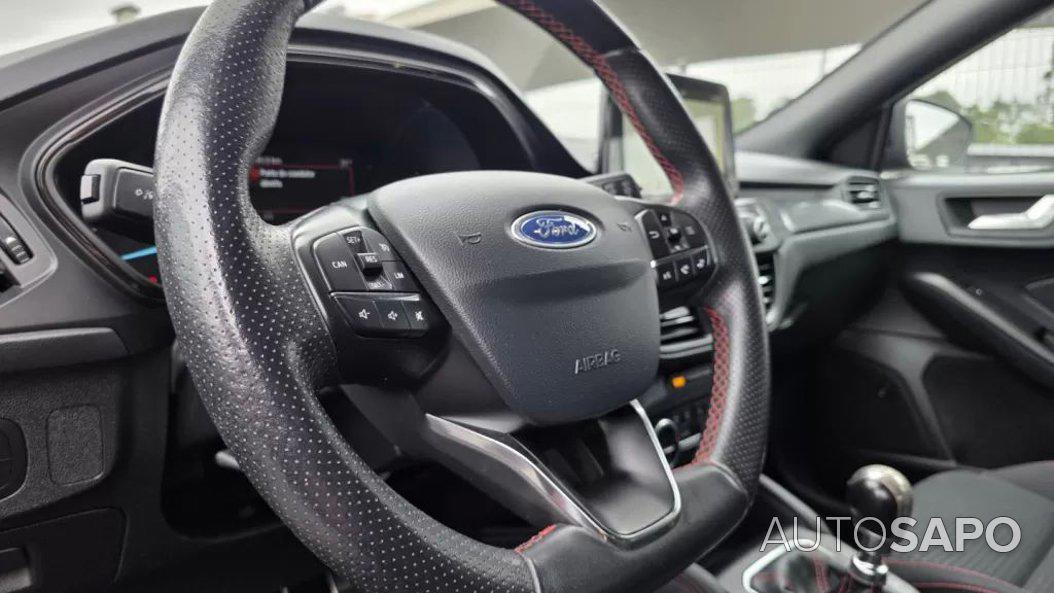 Ford Focus 1.0 EcoBoost ST-Line de 2018